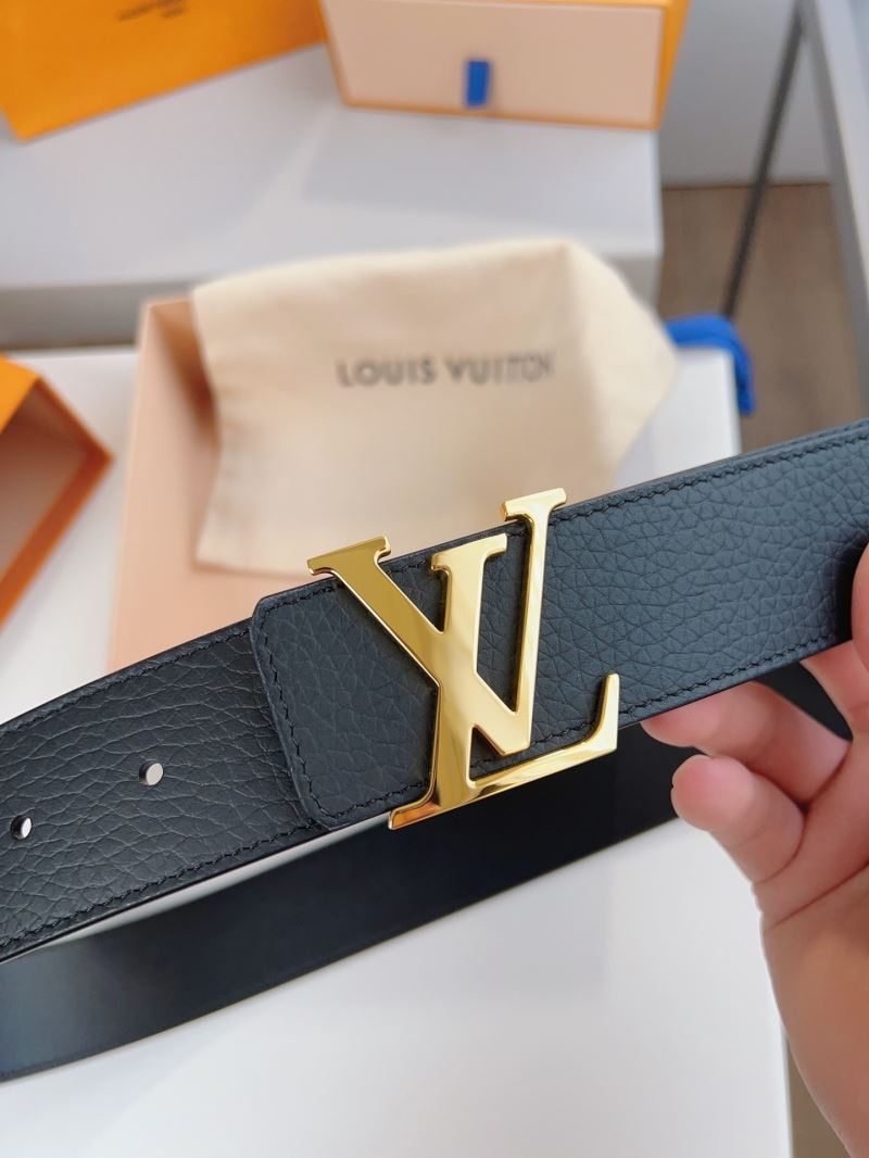 l0vis Vvtt0n belts